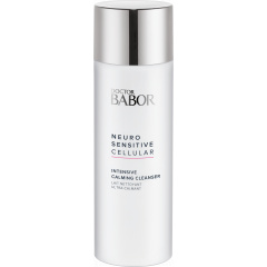 Behoedzame reiniging voor een extreem droge, gevoelige huid. Intensive Calming Cleanser